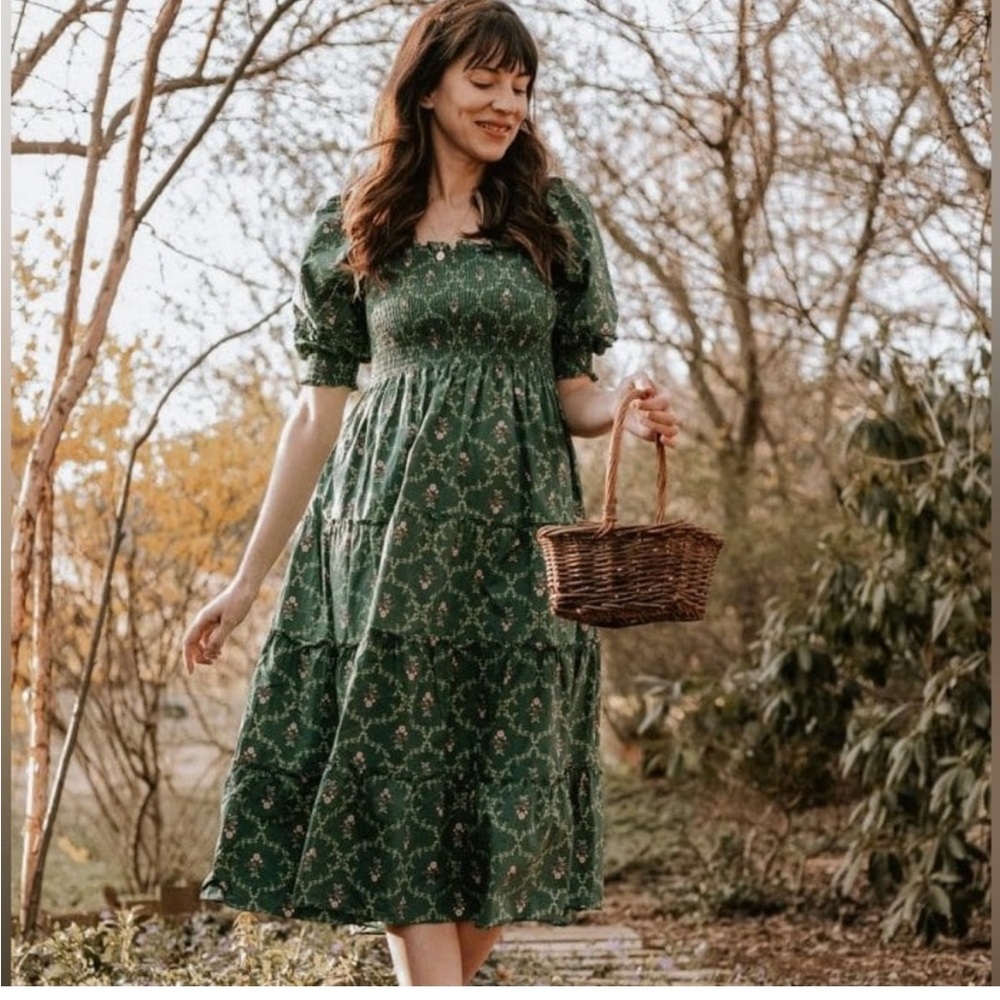 Hill House Nesli Green Trellis smocked midi dress